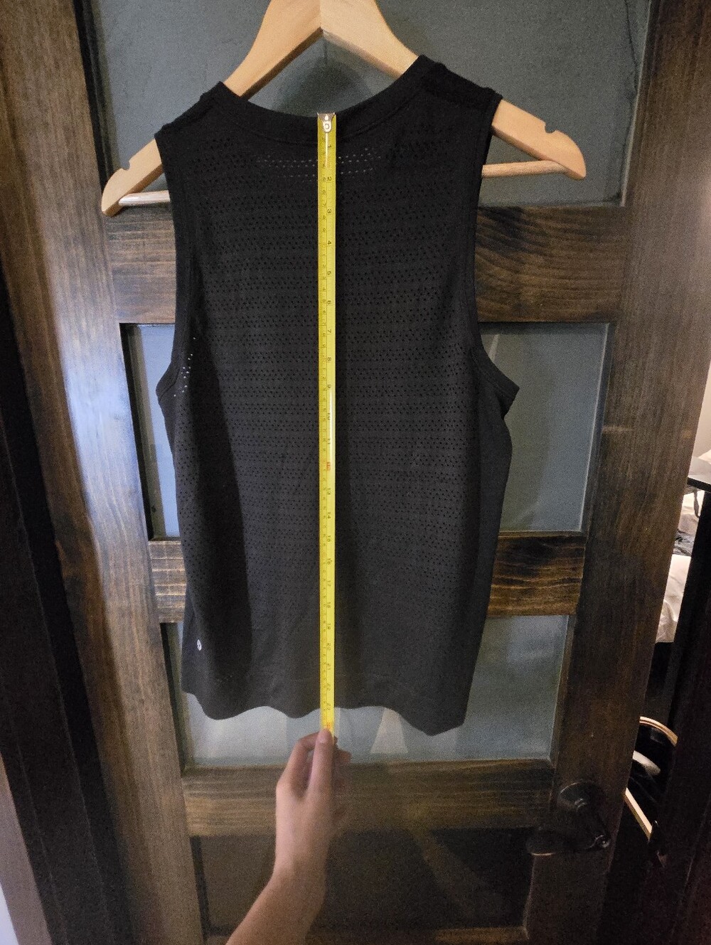 Black Lululemon Vented Tank Sz 8 Or 10